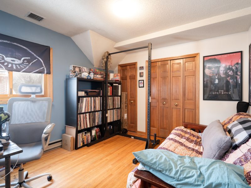 4754 Portland Ave S MLS-39